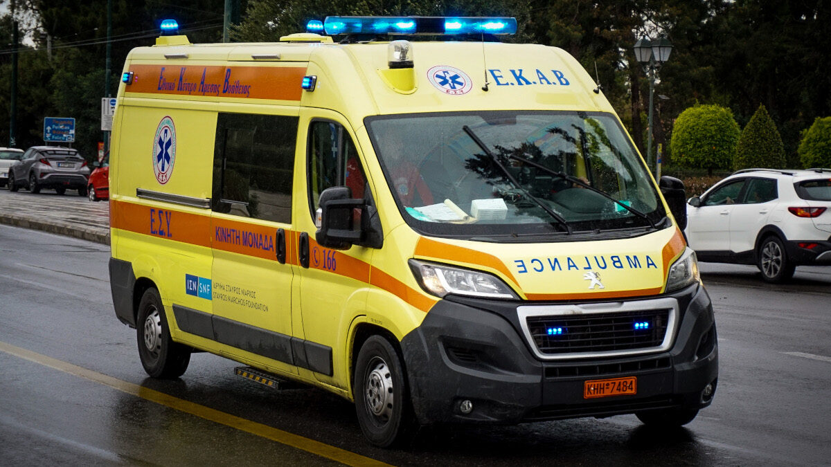 ΕΚΑΒ: Με πέντε ασθενοφόρα και ένα όχημα διακομιδών τους χειμώνες η  Χαλκιδική | Xalkidiki Politiki