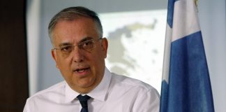 Θεοδωρικάκος: “Οι πολίτες στηρίζουν το μέτρο του πλαφόν στα κέρδη”