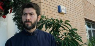 Κιβωτός: Στο εδώλιο για κακούργημα ο πατέρας Αντώνιος