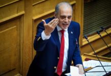 Επιστολή διαμαρτυρίας του Κυριάκου Βελόπουλου στον Κακλαμάνη για τον Κώστα Φλώρο.«Με είπε “καράφλα”»