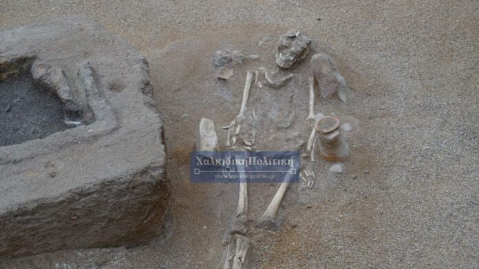 nekrotafeio-arxaia0akanthos1