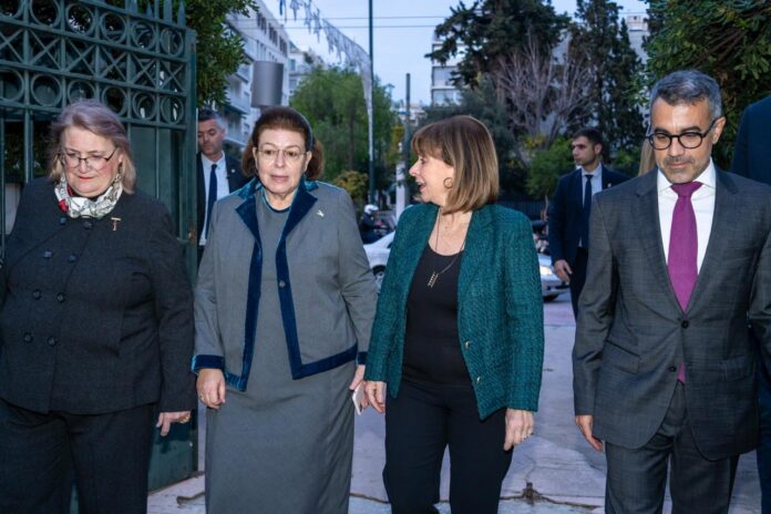 MENDONH SAKELAROPOULOU