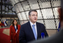 Τζιτζικώστας: Η 25η Μαρτίου είναι ημέρα μνήμης, τιμής και ευθύνης