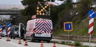 Eργασίες διαγράμμισης στην Εθνική Οδό Θεσσαλονίκης- Ν.Μουδανιών από την Περιφέρεια Κεντρικής Μακεδονίας