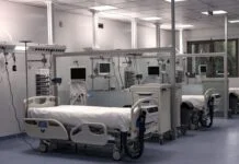 Έκθεση ΟΟΣΑ: Οι Έλληνες πληρώνουν το 39% των δαπανών υγείας από την τσέπη τους