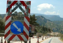 Eργασίες κοπής πρασίνου στην Περιφερειακή Οδό Θεσσαλονίκης