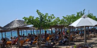 Παράταση έως 30 Απριλίου για αιτήσεις παραχώρησης αιγιαλού και παραλίας σε επιχειρήσεις