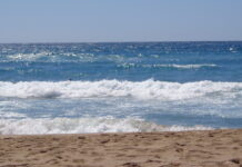 Επιστήμονες προειδοποιούν για τσουνάμι στη Μεσόγειο μέσα στα επόμενα 30 χρόνια