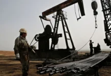 Πετρέλαιο: Εκρηκτική εβδομαδιαία άνοδος 35% στο αμερικανικό αργό και 28% στο Brent εν μέσω κρίσης στα Στενά του Ορμούζ