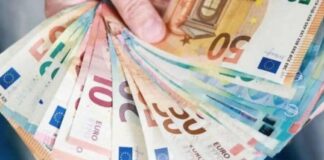 Κατώτατος μισθός: Ποια αύξηση εξετάζεται