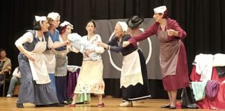 Ενθουσίασε το κοινό «Ο Κύκλος με την Κιμωλία»-Νέες παραστάσεις και φιλανθρωπική αποστολή στη Βόρεια Ήπειρο