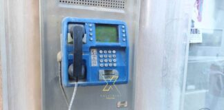 Η φωτογραφία της ημέρας.Καρτοτηλέφωνο: μια εικόνα από μια άλλη εποχή