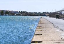 Η φωτογραφία της ημέρας:Μια ευθεία θάλασσας και απέναντι τα Νέα Μουδανιά