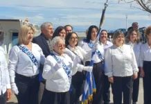 82χρονη μαθήτρια ΕΠΑΛ παρέλασε στη Ρόδο για την 25η Μαρτίου και καταχειροκροτήθηκε