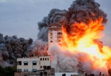 Τελεσίγραφο Τραμπ για τα Στενά του Ορμούζ. Κλιμακώνεται η ένταση με απειλές και αντίποινα