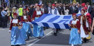 Μεγάλη παρέλαση στη Μελβούρνη για την 25η Μαρτίου. Χιλιάδες ομογενείς συμμετείχαν