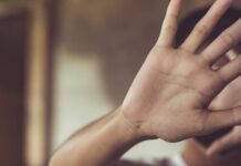 Χανιά: 17χρονη κατήγγειλε ομαδικό βιασμό. 10 συλλήψεις